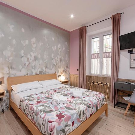 Helle Hus Guest House - 200M From Piazza Bologna Metro And 10 Minutes From The Colosseum المظهر الخارجي الصورة