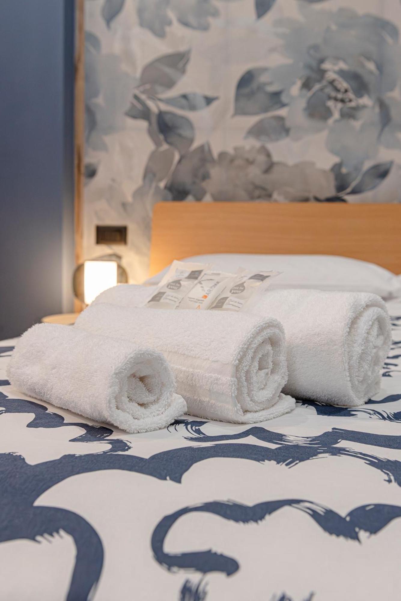 Helle Hus Guest House - 200M From Piazza Bologna Metro And 10 Minutes From The Colosseum الغرفة الصورة
