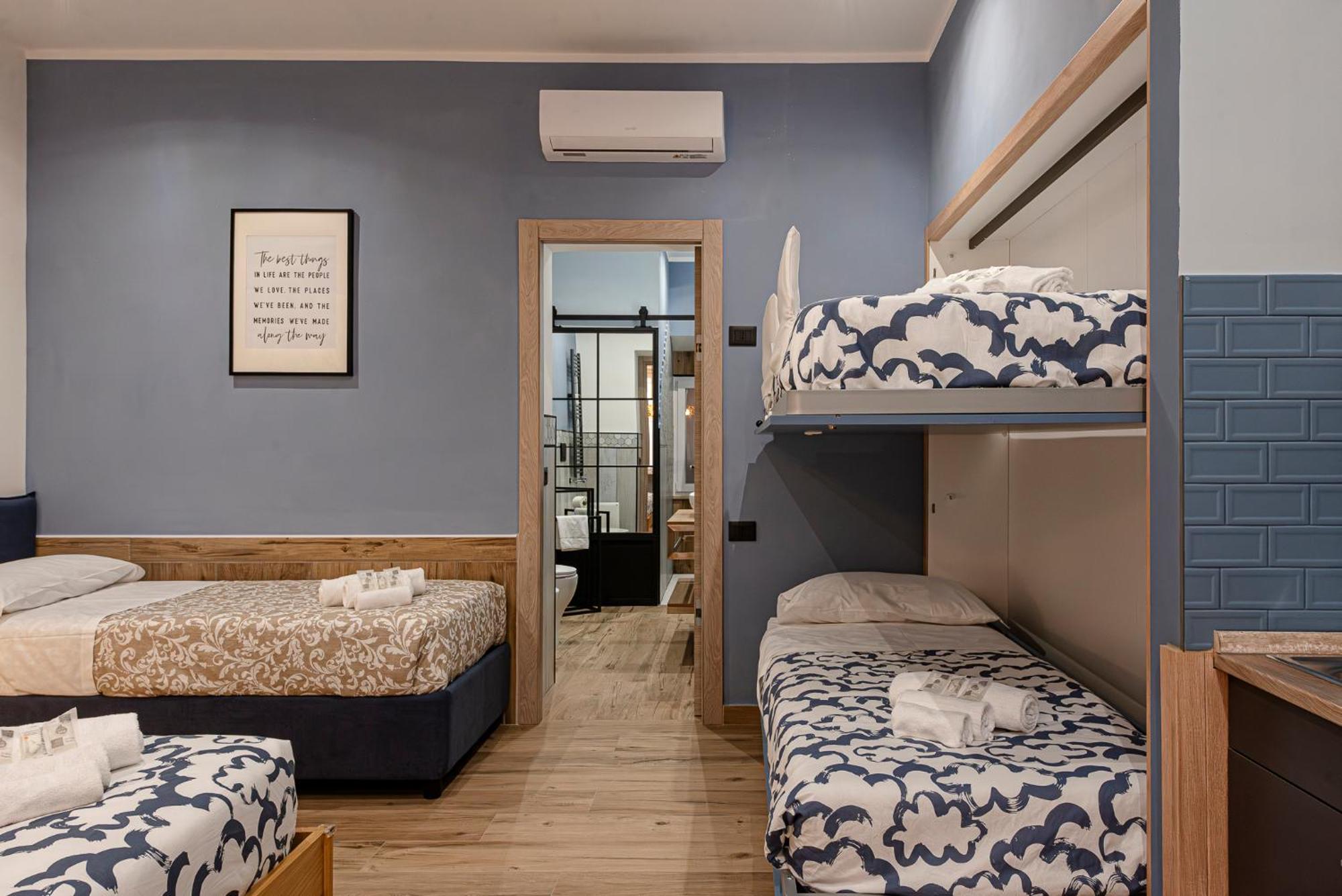 Helle Hus Guest House - 200M From Piazza Bologna Metro And 10 Minutes From The Colosseum الغرفة الصورة
